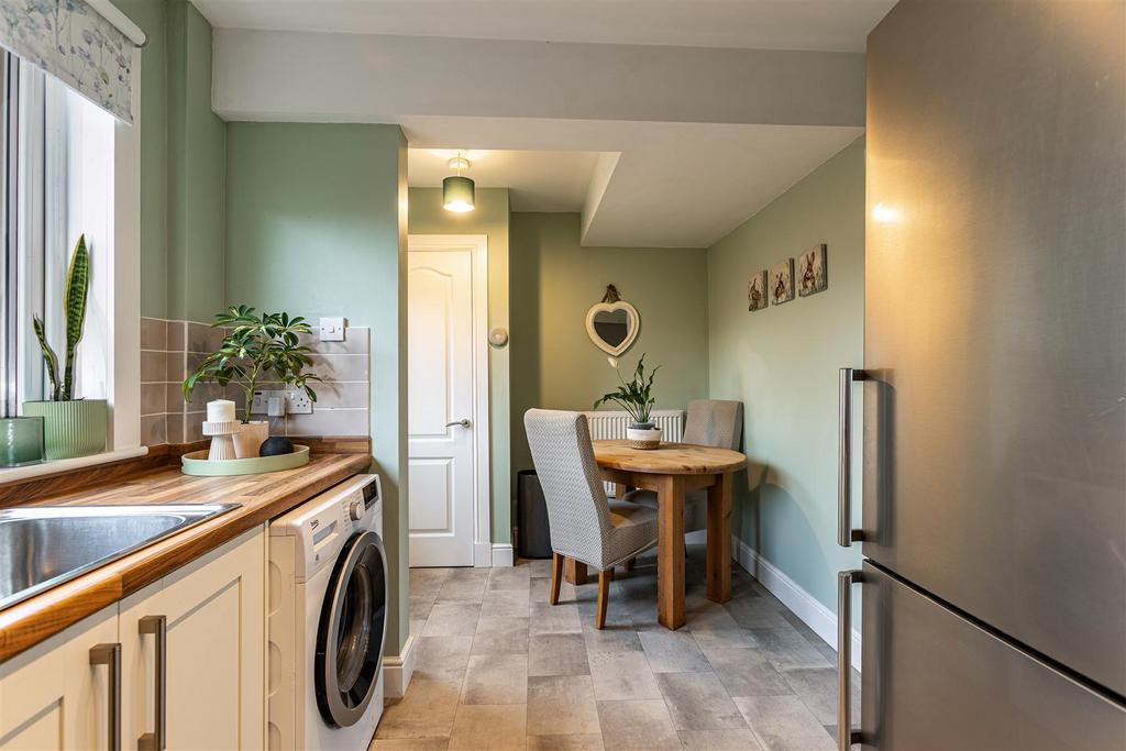 4 Weirgate Brae St Boswells 22.JPG