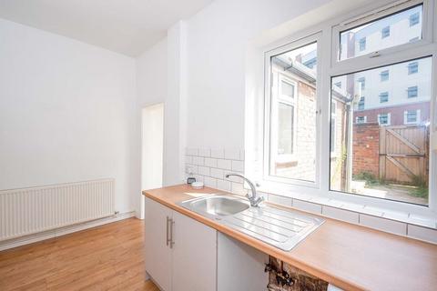 2 bedroom terraced house to rent, Cook Street, Prescot L35