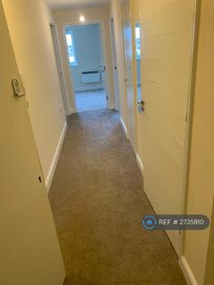 2 bedroom flat to rent, Orton Grove, London, EN1
