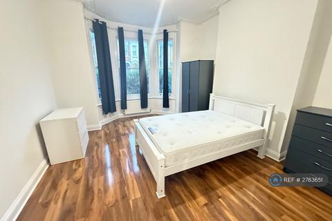 2 bedroom flat to rent, Selsdon Road, West Norwood ,Herne Hill, Brixton, Streatham, SE27