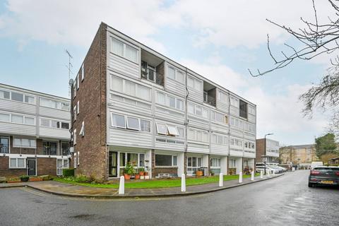 undefined, Fairlea Place, Pitshanger Lane, London, W5