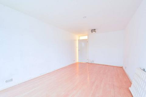 1 bedroom flat for sale, Fairlea Place, Pitshanger Lane, London, W5