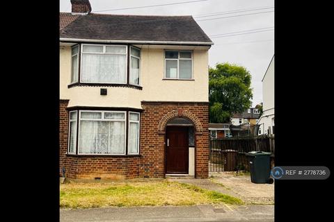 undefined, St. Lawrence Avenue, Luton, LU3