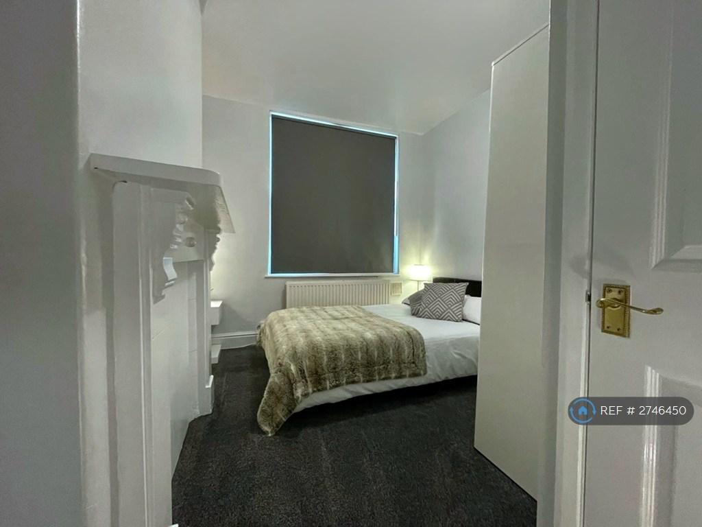 Flat b