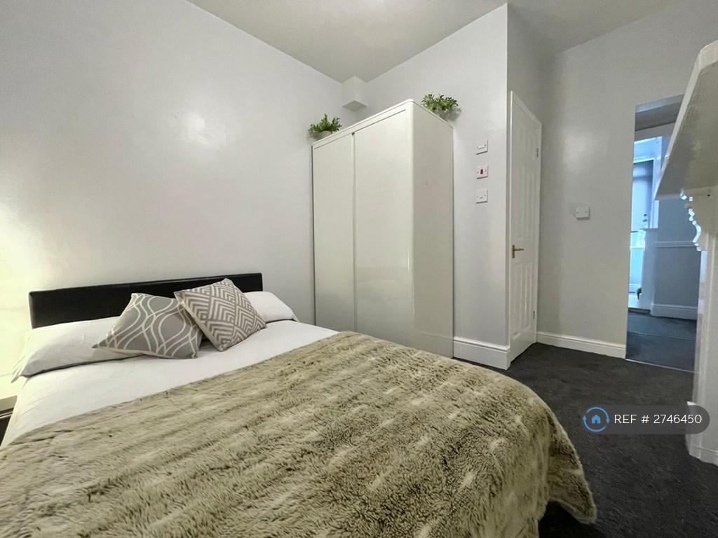 Flat b