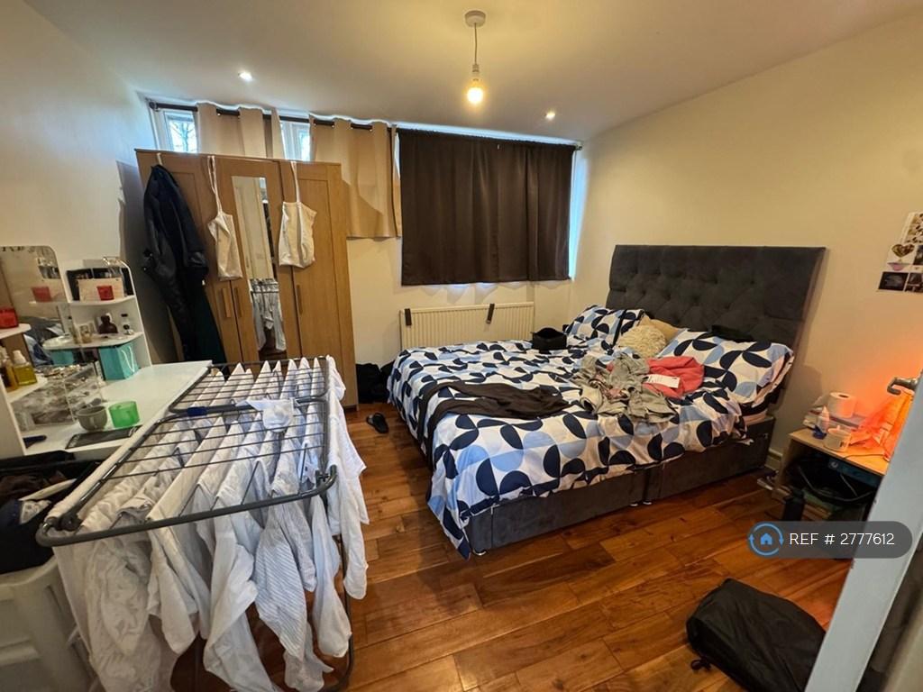 Double Bedroom