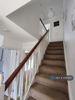 undefined, Shire Place, Redhill, RH1