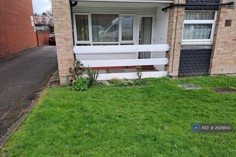 1 bedroom flat to rent, Outram Road, Croydon, CR0