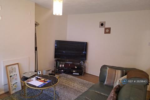 1 bedroom flat to rent, Outram Road, Croydon, CR0
