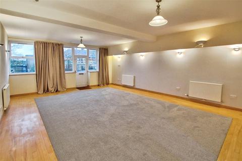 4 bedroom end of terrace house for sale, Front Street, Cockfield, Bishop Auckland, DL13