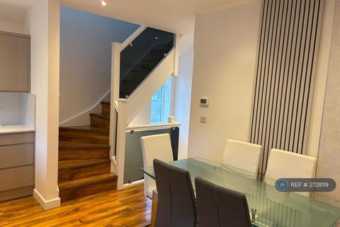 undefined, Cherry Tree Avenue, Guildford, GU2