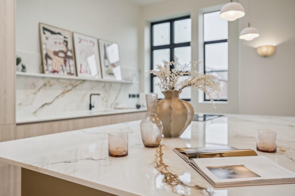 Kitchen2.jpeg