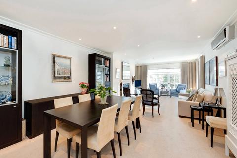 3 bedroom apartment for sale, Mountview Close, London, NW11