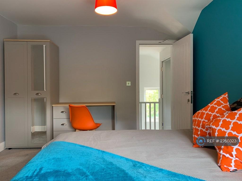 Queen Bed And Furniture