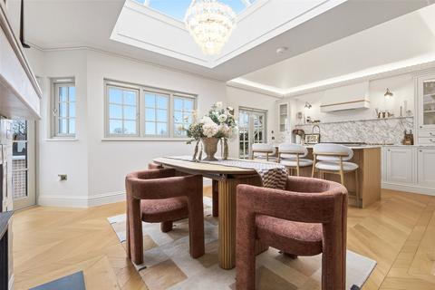 undefined, Padhams Green, Mountnessing, Brentwood, Essex, CM13