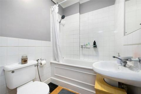1 bedroom flat to rent, Deptford High Street SE8
