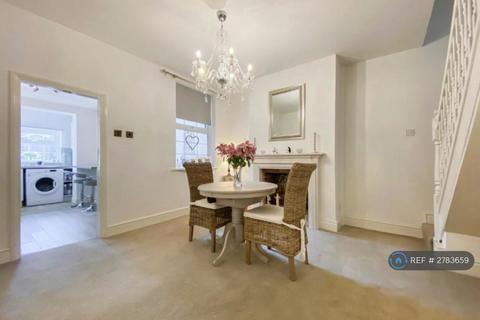 undefined, Grove Lane, Altrincham, WA15
