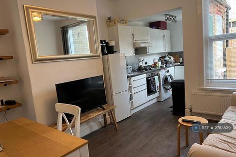 undefined, Mandrake Road, London, SW17