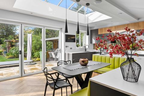 5 bedroom detached house for sale, Harewood Avenue, Sale