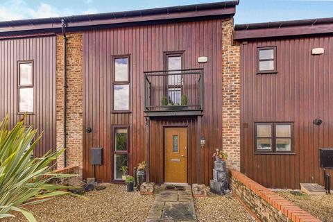 undefined, 5 Ackers Barn Courtyard, Carrington