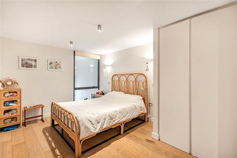 undefined, Richmond Road, London, E8