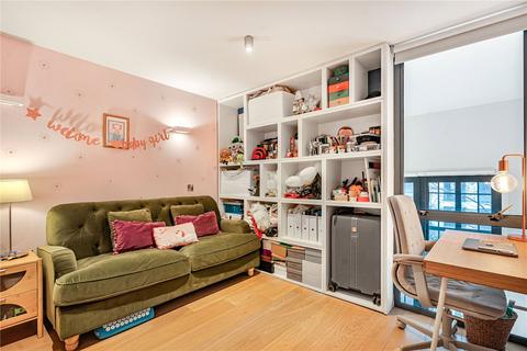 undefined, Richmond Road, London, E8