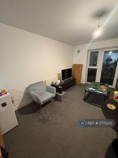1 bedroom in a flat share to rent, Denmark Road, Manchester, M15