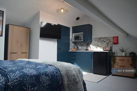 undefined, Queens Avenue, Chester, CH1