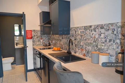 undefined, Queens Avenue, Chester, CH1