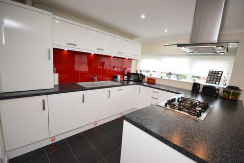 undefined, Sandon Cresent, Little Neston