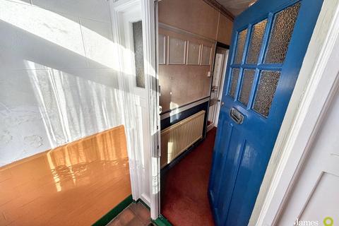 3 bedroom end of terrace house for sale, King Street, Cardiff CF15