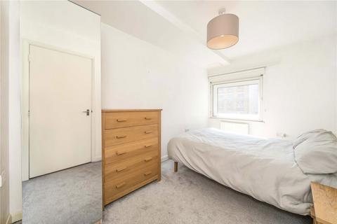 1 bedroom flat for sale, Atwood House, London W14