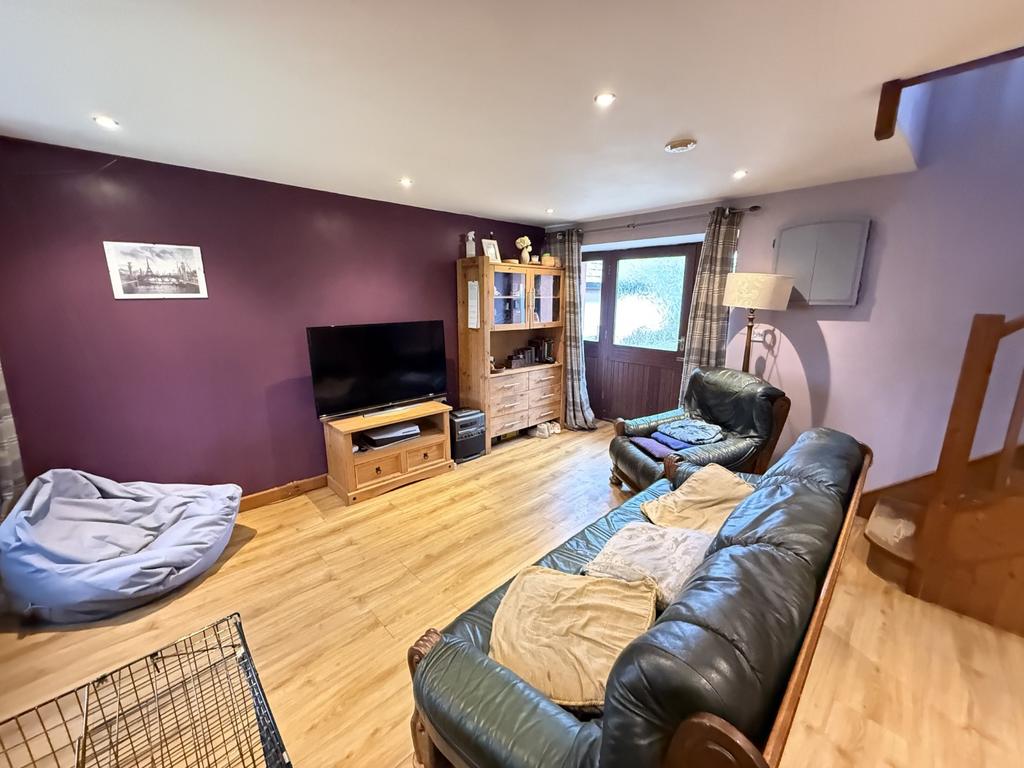 Open Plan Lounge/Kitchen/Dining Room