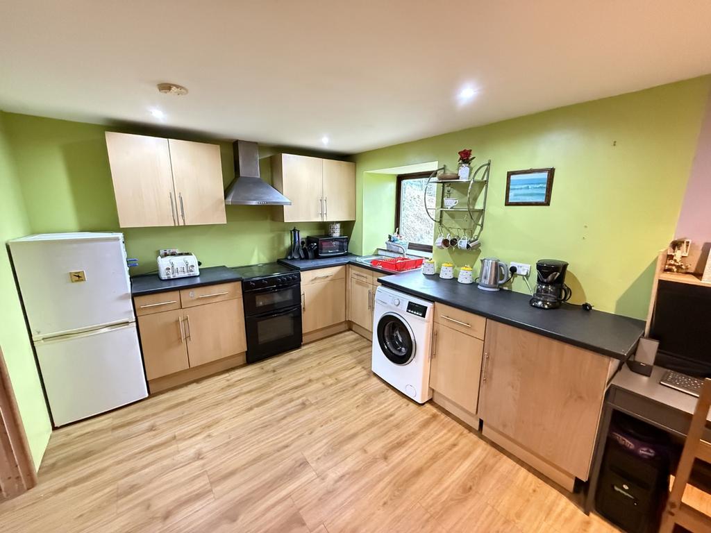Open Plan Lounge/Kitchen/Dining Room