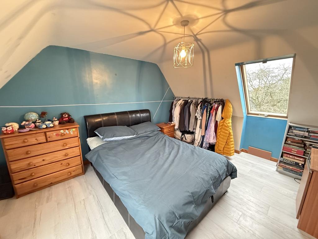 Double Bedroom 3