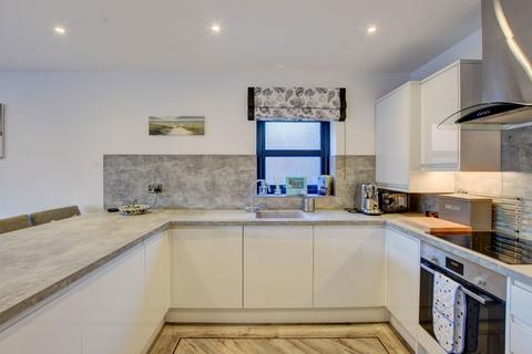 undefined, Whitby YO21