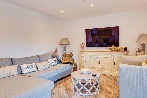 undefined, Whitby YO21