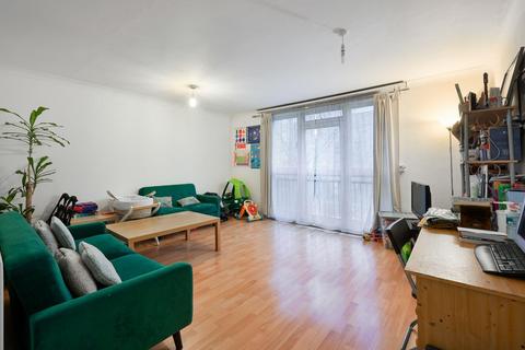 3 bedroom flat for sale, Plender Street, Camden Town, NW1