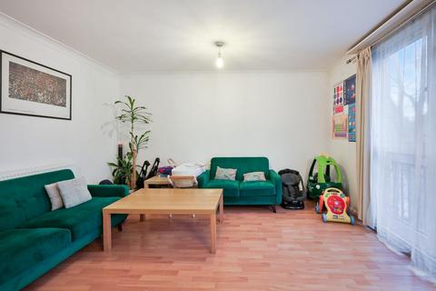 3 bedroom flat for sale, Plender Street, Camden Town, NW1
