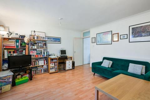 3 bedroom flat for sale, Plender Street, Camden Town, NW1