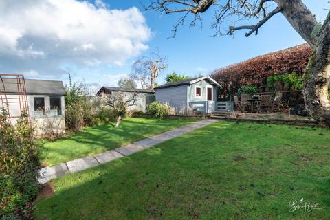 3 bedroom detached bungalow for sale, Gully Road, Seaview