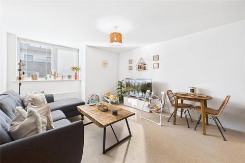 1 bedroom apartment to rent, Cantelupe Road, West Sussex RH19