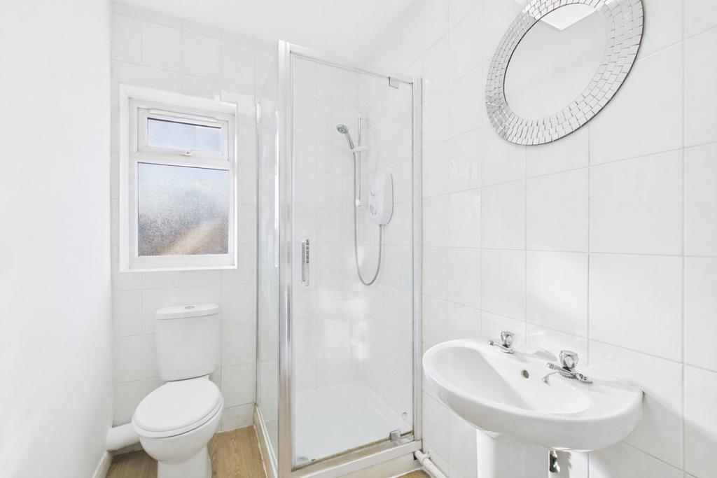 Bathroom - Wesley