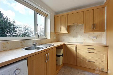 3 bedroom semi-detached house for sale, Marples Avenue, Mansfield NG19
