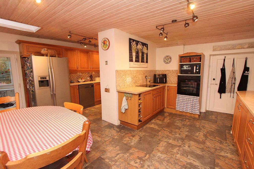 'Dining' Kitchen