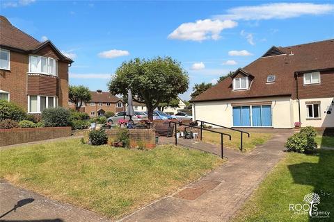 undefined, Ferndale Court, Berkshire RG19