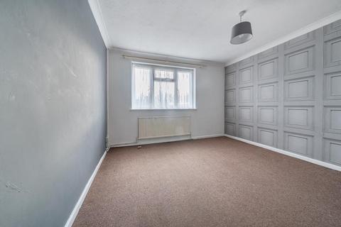 undefined, Newbury,  Berkshire,  RG14
