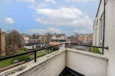 3 bedroom flat for sale, North End Road, London W14
