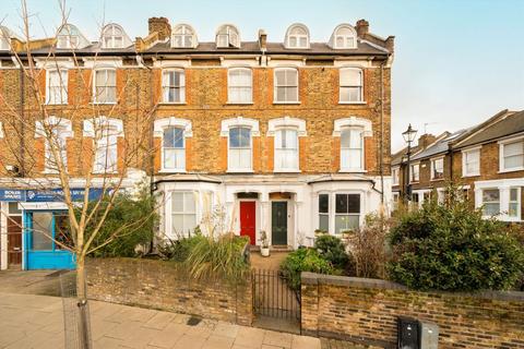 Drayton Park, London N5