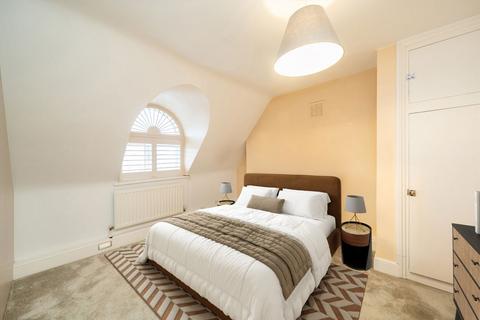 1 bedroom flat for sale, Drayton Park, London N5